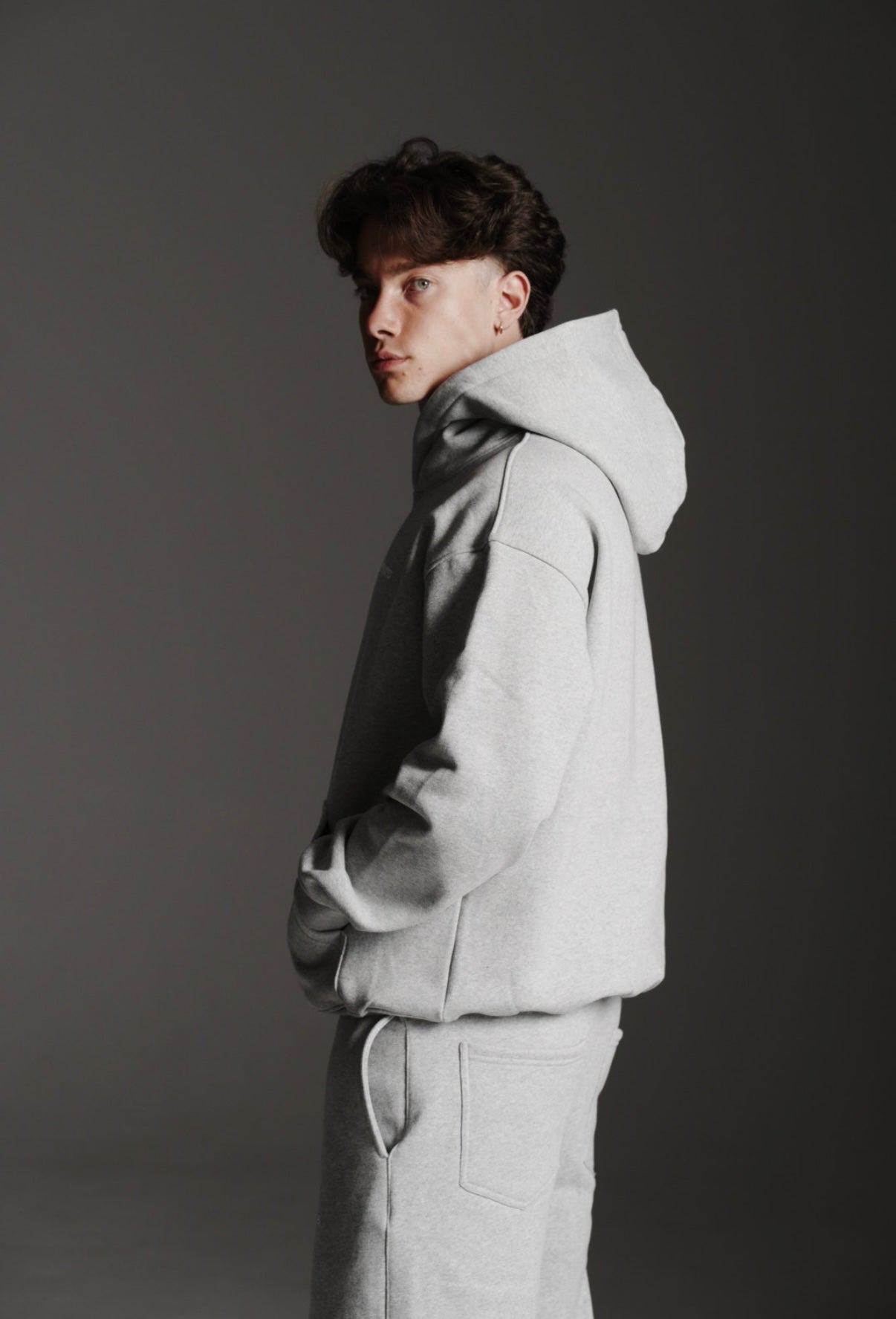 DREAM‘S GREY HOODIE